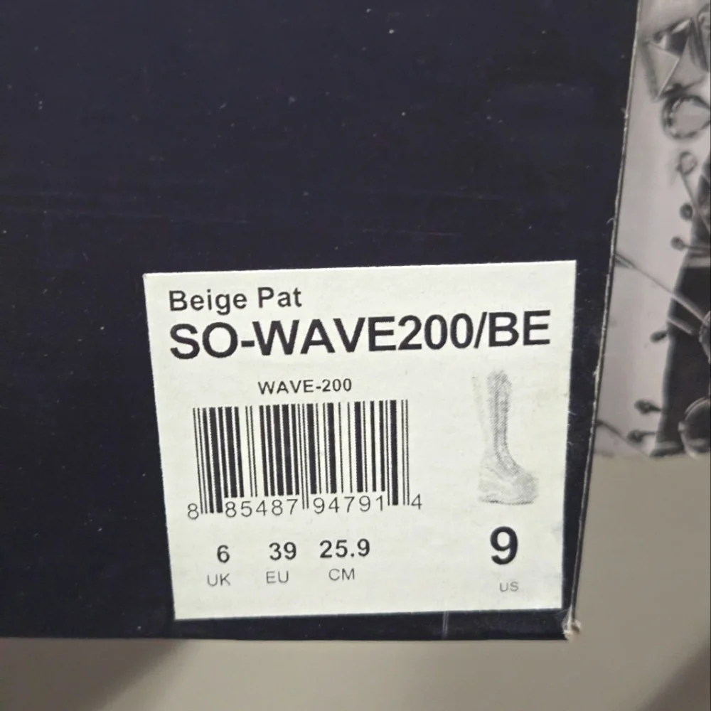 RARE Demonia Wave200 Boot - Beige Size 9